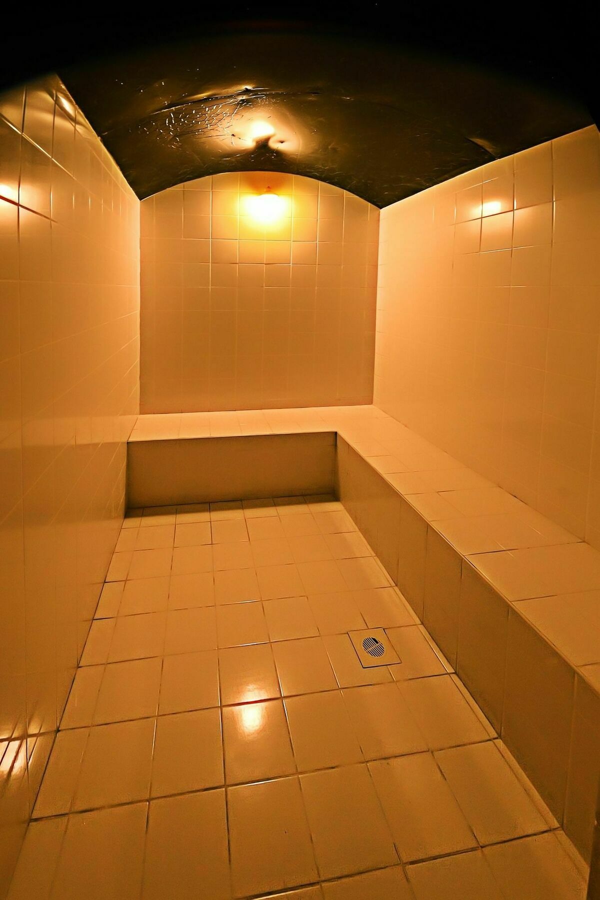 Sea Diamond Plaza Apartments Manama Eksteriør bilde